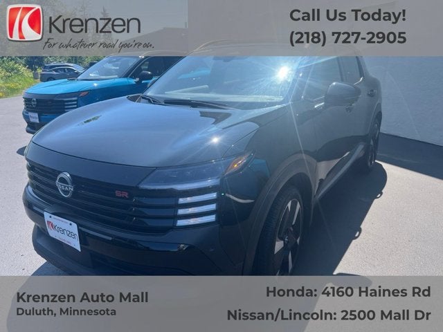 2025 Nissan Kicks SR in Super Black — front three-quarter view