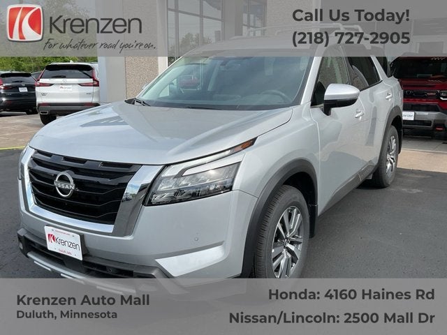 2025 Nissan Pathfinder SL in Brilliant Silver Metallic — front three-quarter view