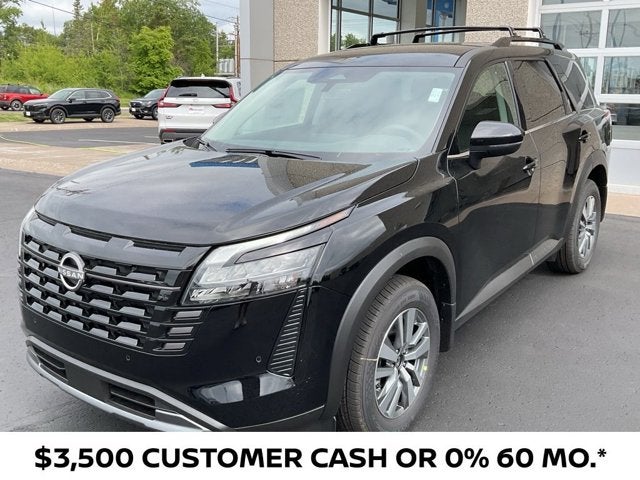 2026 Nissan Pathfinder SL in Super Black — front three-quarter view